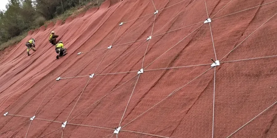 Slope Stability Analysis in Cambridge Ontario: Local Geotechnical Expertise